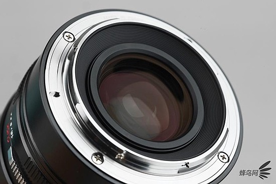 f/0.95光圈的标准定焦镜头 老蛙FFII Argus 45mm f/0.95评测 - 13