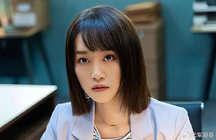 “自带苦相”的6位女星越看越丧，五官漂亮却演啥都苦情，太吃亏 - 3