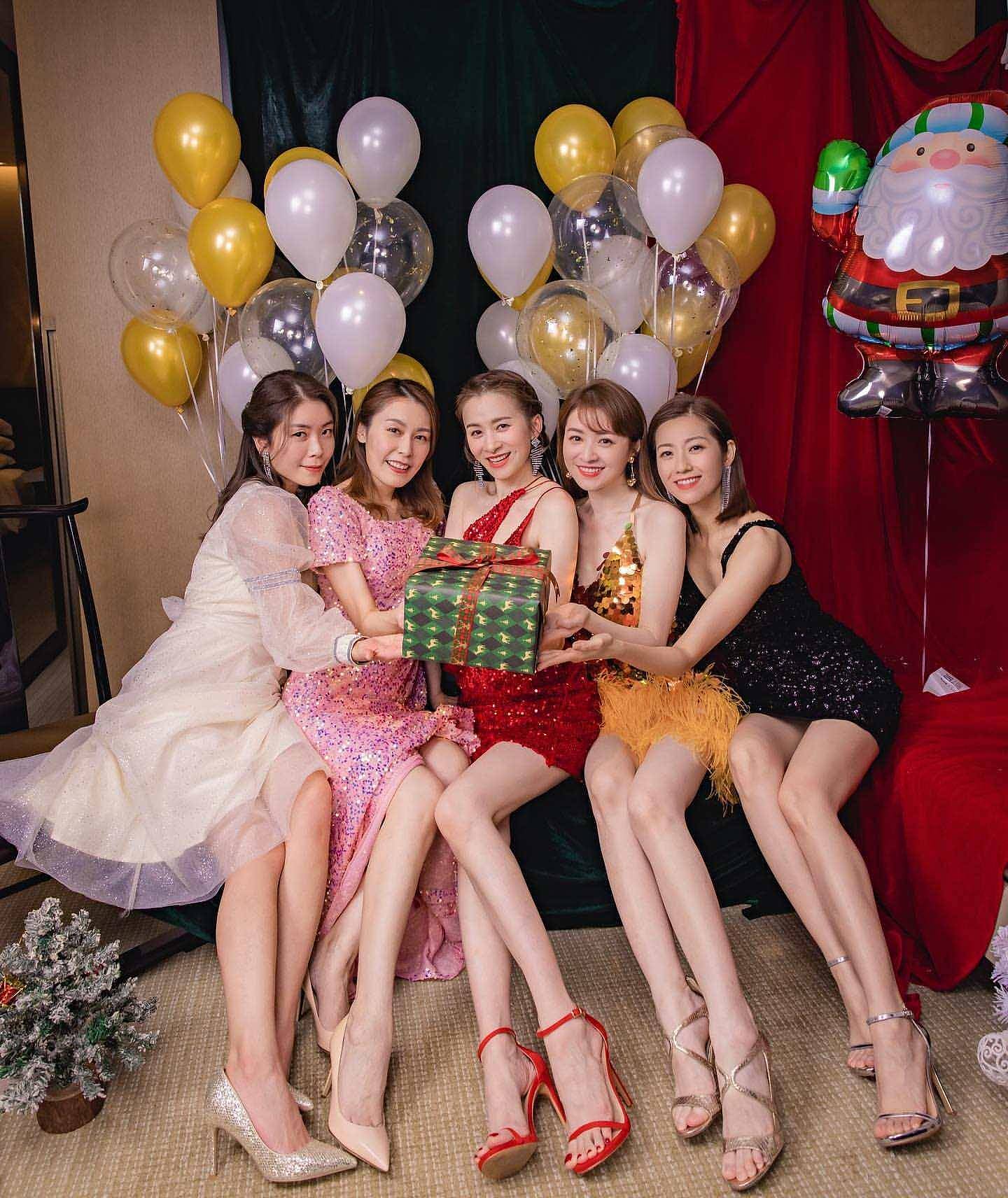 TVB“超靓长腿姐妹团”聚会，有人多次传离婚，有人已是三孩之母 - 3