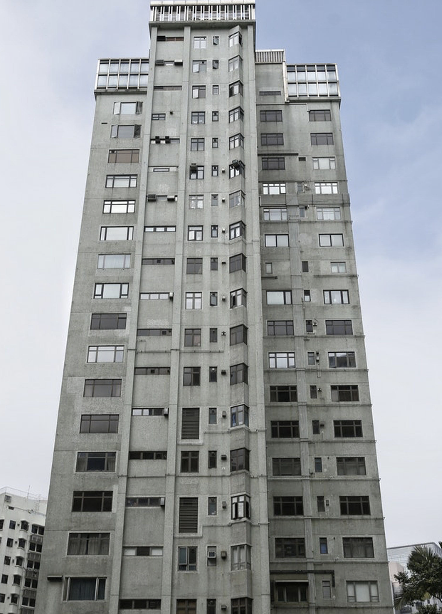 李兆基大宅蝉联香港最贵豪宅，每月租值220万，落成两年仍未入住 - 9