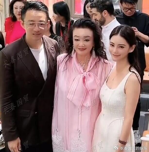 网传汪小菲媳妇马筱梅已怀孕，婆婆张兰终于正面回应了 - 1