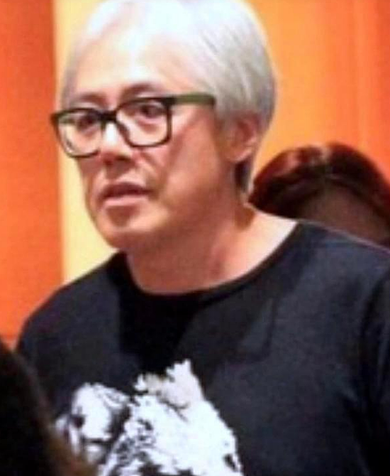54岁歌手张宇将重返歌坛，年轻时情种一枚，妻子为他写歌150首却多次惨遭分手 - 14