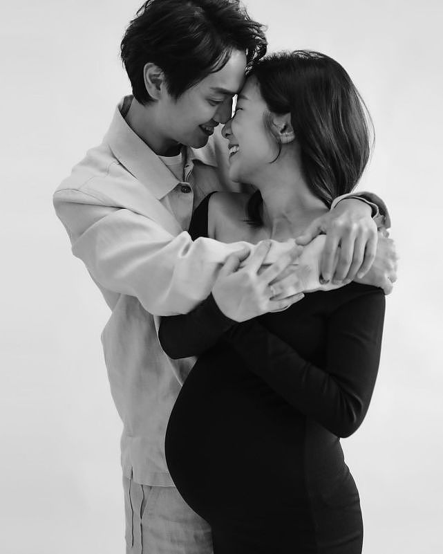 TVB小生郑俊弘和太太何雁诗拍孕照 透露为了将出生的儿子搬新家 - 3