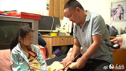 蔡徐坤为患病粉丝捐款10万，录视频替她加油，希望她重返校园 - 3