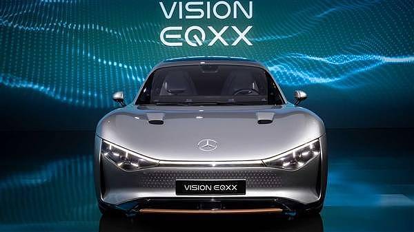 风阻系数史上最低 内置47.5英寸LED屏：奔驰VISION EQXX概念车正式发布 - 3
