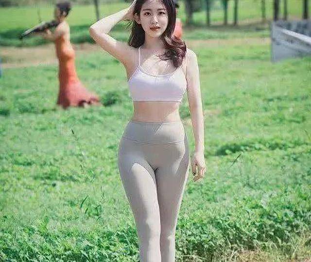 韩国美女私教，颜值超高，身材曲线曼妙，坦言：运动是关键 - 2