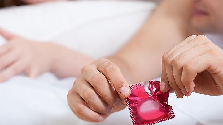 常用避孕方法哪个效果最理想 中断性交比杀精剂更好么