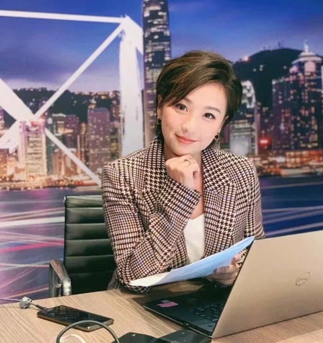 期待！前TVB美女主播时隔多年宣布将复出，曾乐观面对老公出轨传闻 - 1