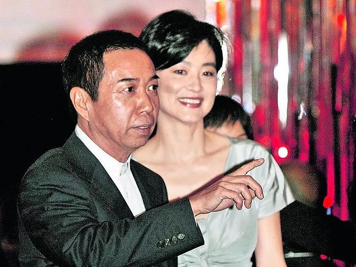 林青霞深夜自曝受伤，患失眠长达20年，意外暴露婚姻情况 - 15