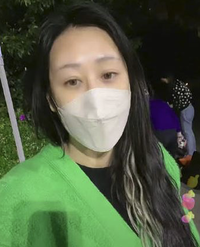 陈浩民妻子亲自筹集物资，免费发放给上海市民，懒理遭质疑在作秀 - 4
