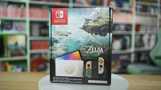 《塞尔达传说：王国之泪》限定Nintendo Switch（OLED）主机开箱分享 - 2
