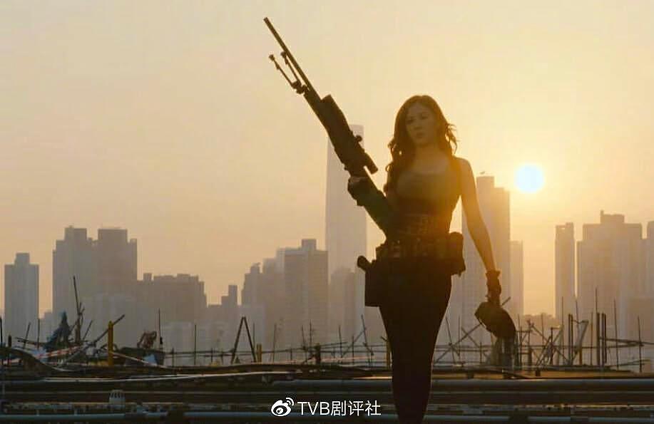 TVB小花刘佩玥获封新一代性感女神，转型做打女直认压力很大 - 7