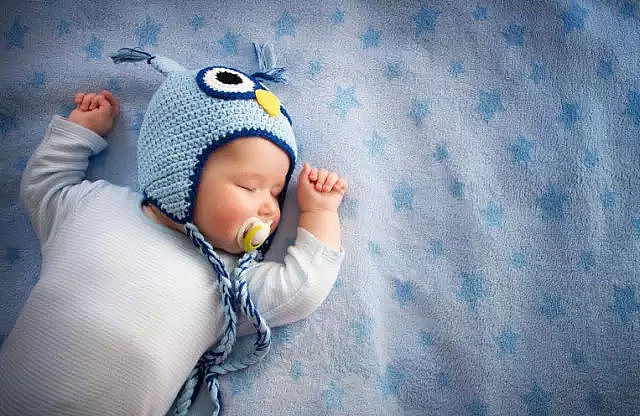入冬后宝宝经常感冒，或与孩子的睡姿有关，这几种睡姿会留下病灶 - 3
