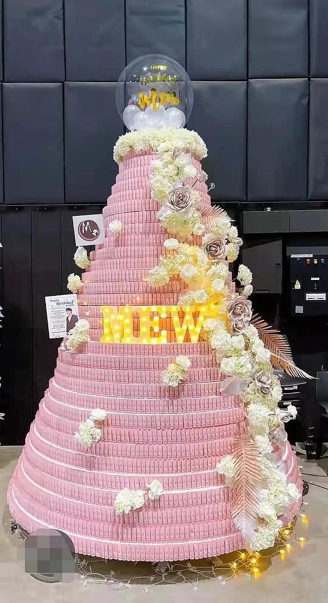 泰男星苏帕西中国粉丝集资，用钱堆蛋糕为其庆生，应援行为引争议 - 3