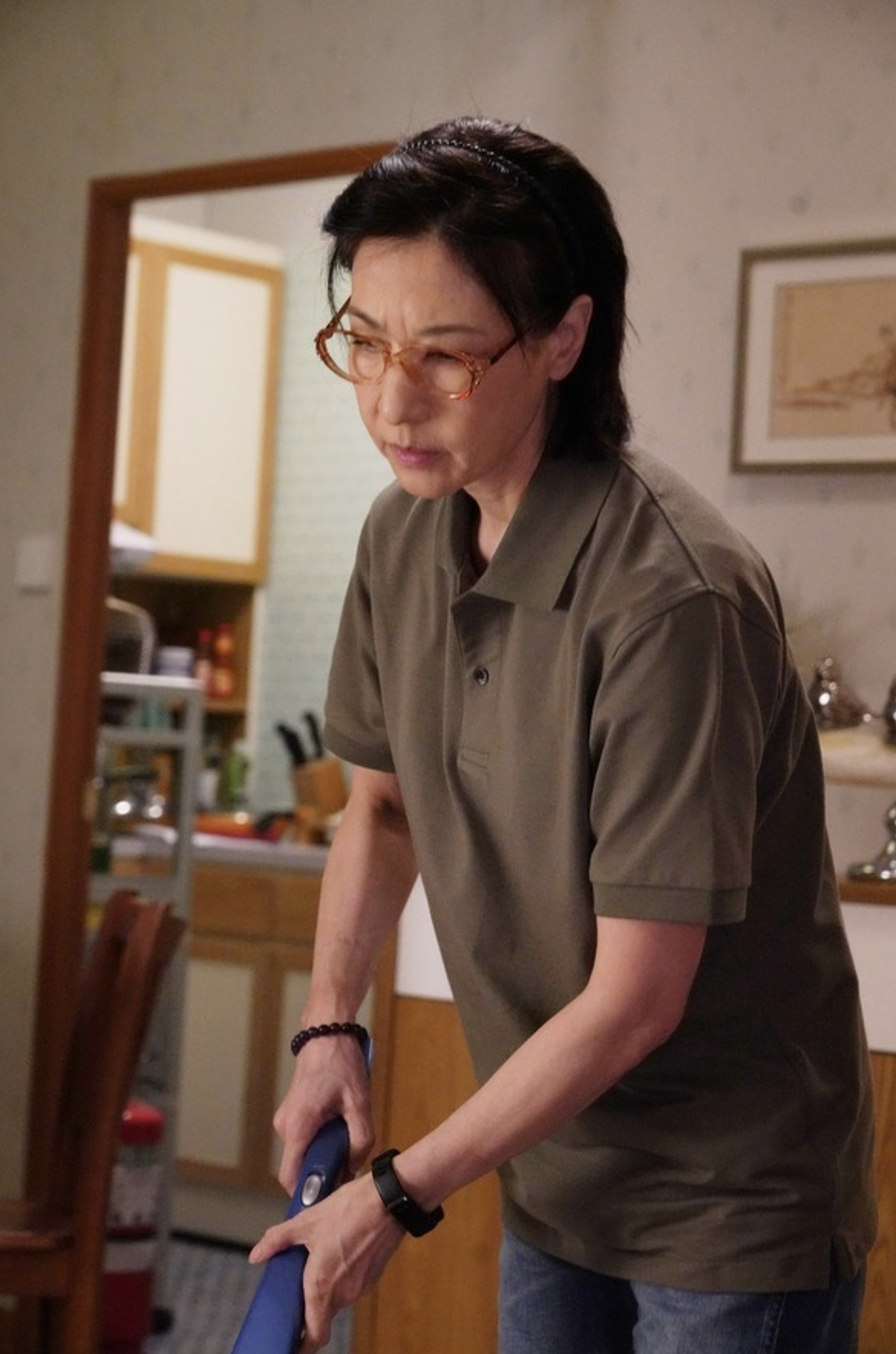 林漪娸素颜演妈妈获好评，为角色牺牲保养，入TVB41年从未做主角 - 6