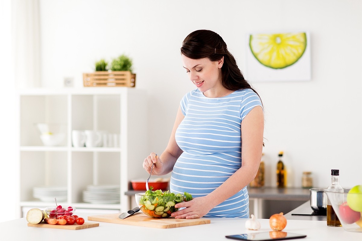 孕妇吃错东西幸好胎儿没事，孕期的饮食问题，每一位孕妈都要知道 - 1