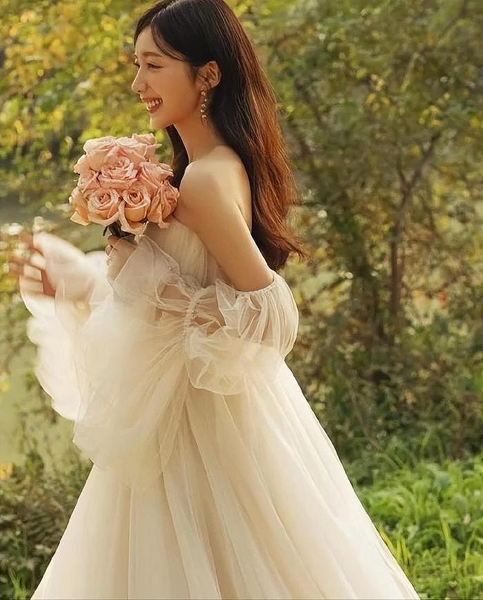 韩国女星结婚，知名女星姐姐发表祝贺词，黄致列演唱贺歌 - 6