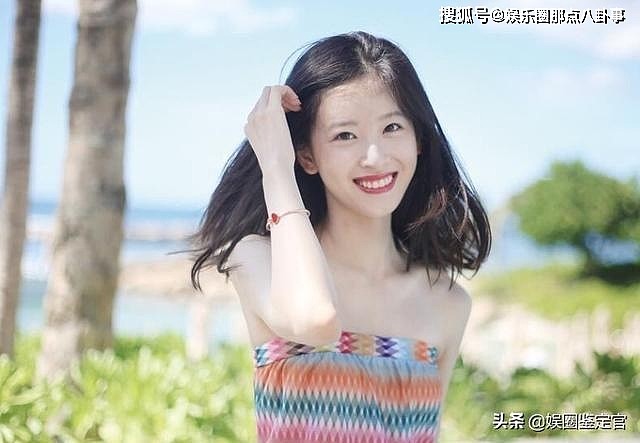 奶茶妹妹章泽天：拒绝张艺谋原谅刘强东，27岁坐拥584亿她有多牛 - 2