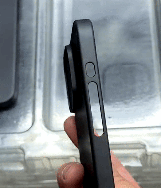 iPhone15 Pro/14 Pro机模对比：静音拨片真的没了！ - 1