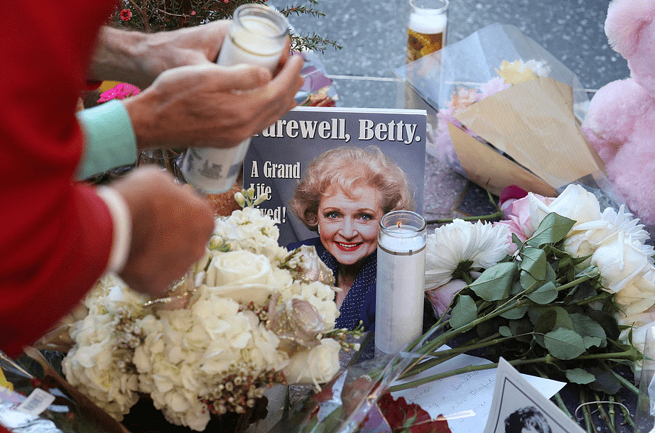 好莱坞国宝巨星贝蒂怀特去世，享年99岁，离百岁生日仅十几天 - 6