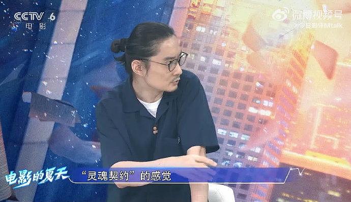 李阳张若昀俩人一块为《从21世纪安全撤离》跑路演写诗… - 4