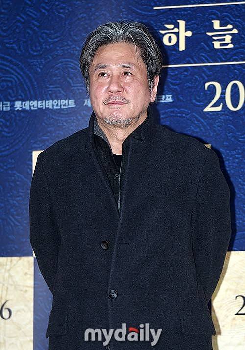 韩国男演员崔岷植将主演Disney+电视剧《赌场》！他已26年没有出演过电视剧 - 1