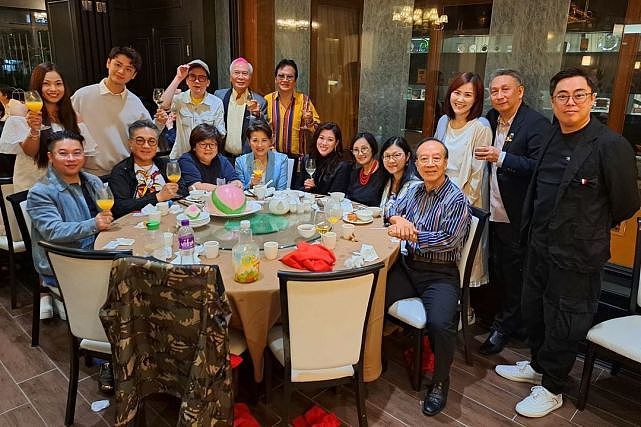 老戏骨李龙基为娇妻举办生日派对 众多TVB艺人同事出席派对 - 3