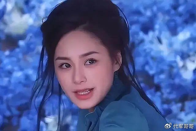 6位娱乐圈的“半身美人”，看脸绝美，但腿粗还虎背熊腰是硬伤 - 34