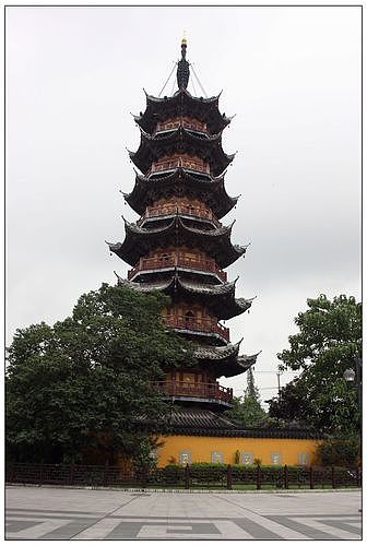 上海龙华寺的传说  塔为什么在外面 - 1