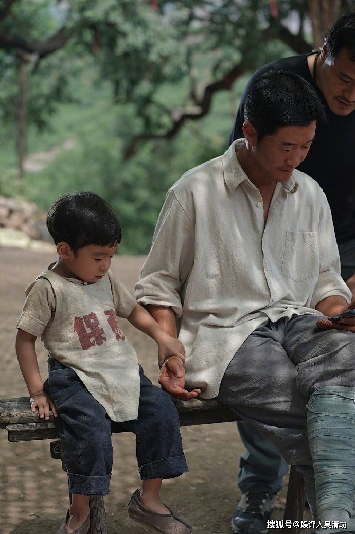 谢楠揭秘：在《父辈》中演“小乘风”的人，是吴京现实中的小儿子 - 3