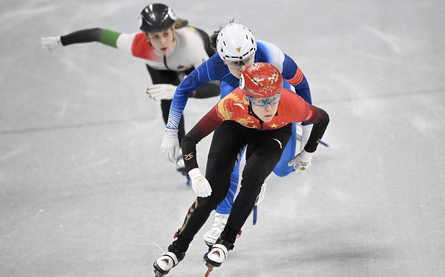 心疼范可新！3届冬奥会全部无缘500米金牌，大杨扬仍然向她致敬 - 3