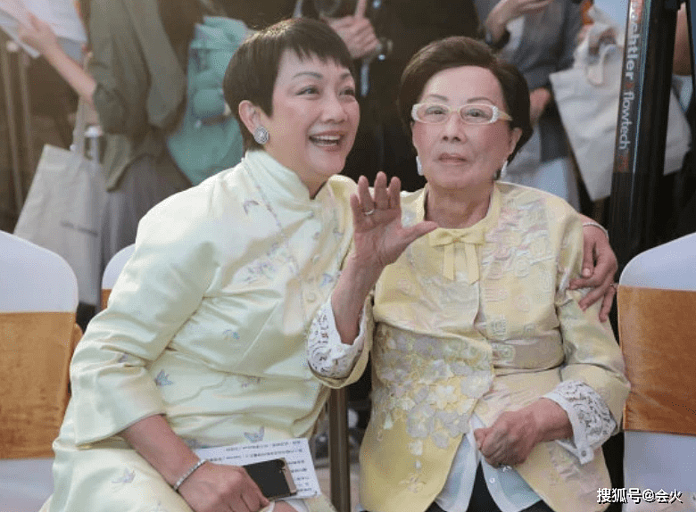 TVB创始人利孝和夫人家中病逝！享年98岁，身家过亿成香港第一阔太 - 6