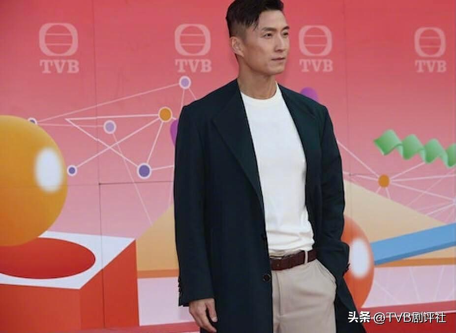 TVB新剧开机，陈山聪刘佩玥首演情侣有动作戏，彼此不尴尬 - 3