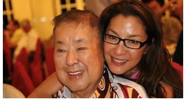 59岁杨紫琼被求婚十次，至今未与75岁总裁男友结婚 - 2