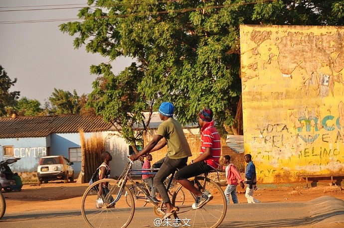 莫桑比克小镇 乌隆盖的朴实与繁华 - 29
