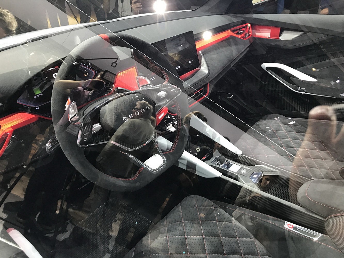 2018巴黎车展：斯柯达VISION RS概念车亮相 - 4