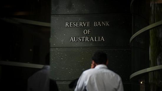 澳联储利率决议前瞻：按兵不动几成定局 首度加息节点显分歧 - 1