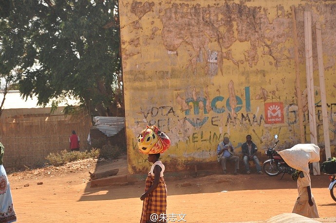 莫桑比克小镇 乌隆盖的朴实与繁华 - 13