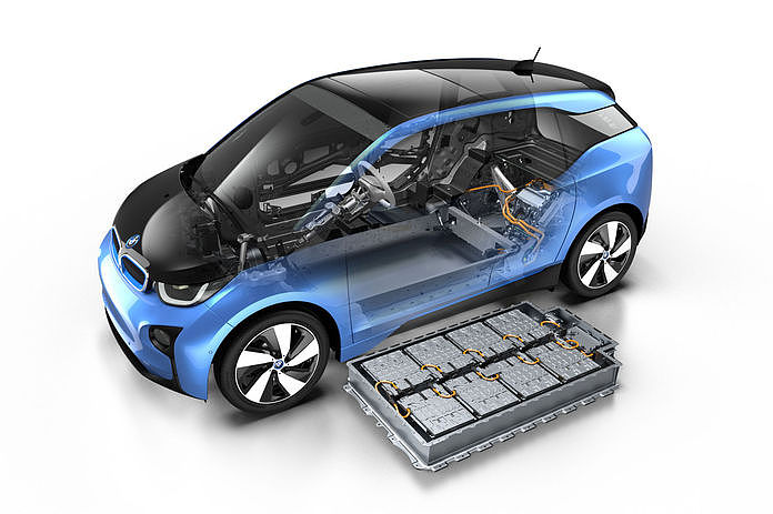 2017-BMW-i3-with-Battery