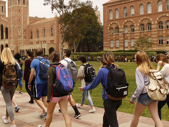 美国加州通过“保护本地学生法案”，中国留学生进入加州大学系统将更加困难 - 4
