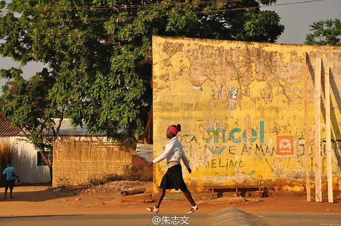 莫桑比克小镇 乌隆盖的朴实与繁华 - 24