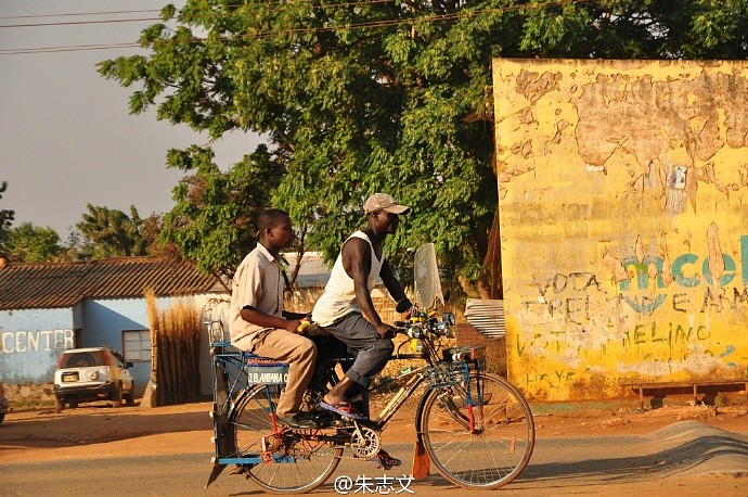 莫桑比克小镇 乌隆盖的朴实与繁华 - 26