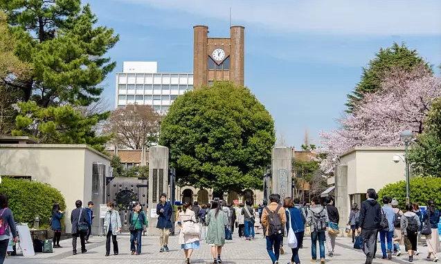 政府提供支援！日本敲定“育人革命”政策框架，大学教育将免收学费 - 1