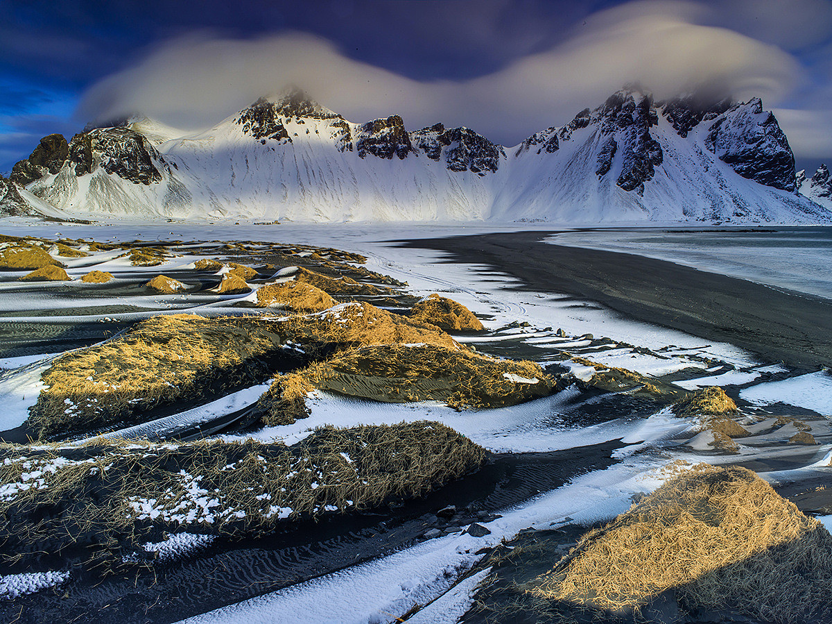 神一样的伫立：Vestrahorn山，冰岛必拍绝美场景之三 - 6
