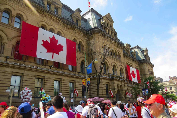 加拿大留学：最具特色的七大城市有着怎样的专业特色？ - 1
