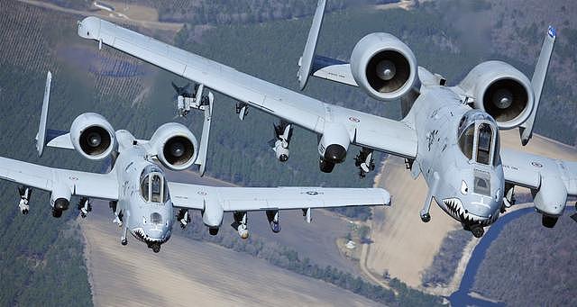 美军经费不足无钱为A10机队换机翼 明年或有近70架停飞封存