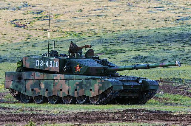 美媒妄称中国害怕美军超级坦克！一个老车翻新有啥好怕？