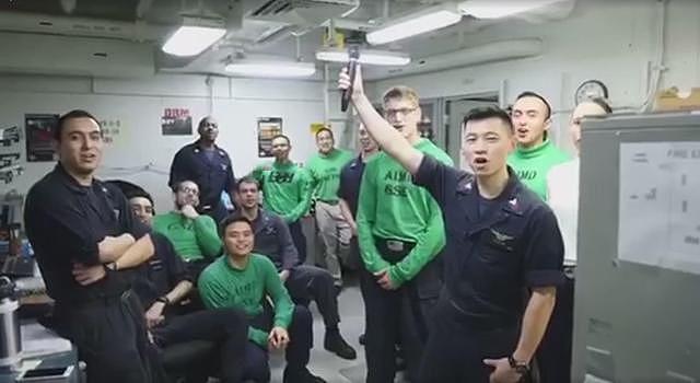 宣传套路多：美军核航母派懂中文舰员用粤语祝贺中秋快乐