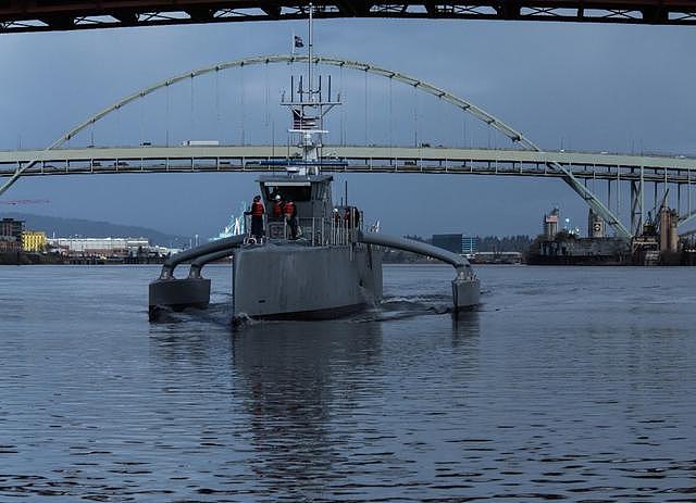 美海军测试多型无人舰艇 未来或部署近海敏感区
