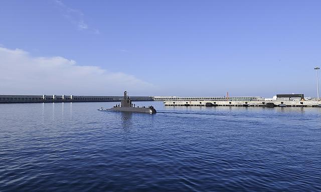 韩军曝光209型潜艇内部照 引进25年后首次对外公开